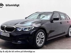 Svart Begagnad 2020 BMW 320 Sport Line Kombi | 269 800 kr (Bra pris)