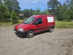 Röd Begagnad 2006 Peugeot Expert Van | 22 000 kr (Marknadspris)