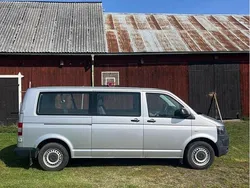 Silver Begagnad 2014 VW Caravelle Trendline Minibuss | 219 000 kr (Lite dyr)