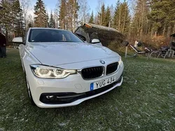 Vit Begagnad 2018 BMW 320 Sport Line Sedan | 230 000 kr (Marknadspris)