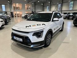 Vit Begagnad 2025 Kia Niro Advance SUV | 419 900 kr (Lite dyr)