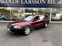 Röd Begagnad 2004 Volvo XC70 SUV | 59 500 kr