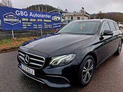 Svart Begagnad 2021 Mercedes E220 Avantgarde Kombi | 169 900 kr