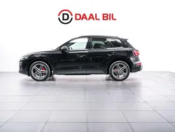 Svart Begagnad 2021 Audi SQ5 Comfort SUV | 599 700 kr