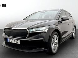 Svart (black magic metallic) Begagnad 2023 Skoda Enyaq iV SUV | 374 900 kr (Bra pris)