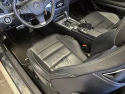 Vit Begagnad 2011 Mercedes E200 Cab | 210 000 kr (Marknadspris)