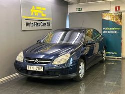 Mörkblå Begagnad 2003 Citroën C5 Halvkombi | 14 900 kr