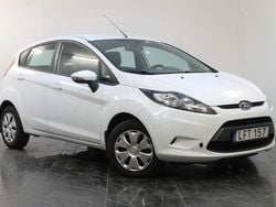 Vit Begagnad 2011 Ford Fiesta Trend Halvkombi | 34 900 kr (Marknadspris)