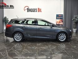 Grå Begagnad 2017 Ford Focus Kombi | 99 900 kr (Bra pris)