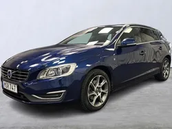 Blå Begagnad 2015 Volvo V60 Business Edition Kombi | 169 900 kr (Lite dyr)