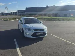 Vit Begagnad 2011 Ford Mondeo Business Edition Halvkombi | 50 000 kr (Marknadspris)