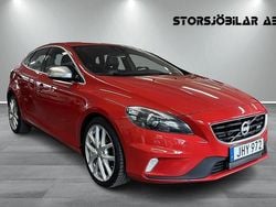 Röd Begagnad 2014 Volvo V40 R-Design Kombi | 124 000 kr (Marknadspris)