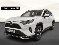 Vit Begagnad 2021 Toyota RAV4 Hybrid Edition SUV | 354 900 kr (Marknadspris)