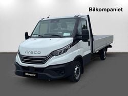 Vit Ny 2025 Iveco Daily Van | 606 250 kr (Bra pris)