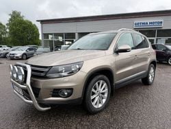Ljusgrå (grå) Begagnad 2013 VW Tiguan Sportline SUV | 104 900 kr (Bra pris)