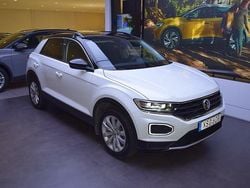 Vit Begagnad 2018 VW T-Roc SUV | 228 900 kr (Marknadspris)