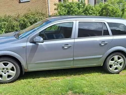 Grå Begagnad 2006 Opel Astra Kombi | 20 000 kr (Marknadspris)