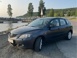 Grå Begagnad 2007 Mazda 3 Inclusive Halvkombi | 14 000 kr (Bra pris)