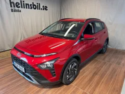 Röd Begagnad 2022 Hyundai Bayon Essential SUV | 169 900 kr (Marknadspris)