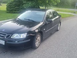 Svart Begagnad 2005 Saab 9-3 Vector Sedan | 12 000 kr (Superpris)