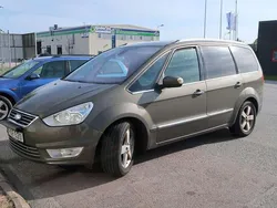 Mörkgrå Begagnad 2011 Ford Galaxy Minibuss | 49 500 kr (Lite dyr)