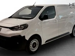 Vit (white) Ny 2025 Fiat Scudo Minibuss | 447 375 kr (Marknadspris)