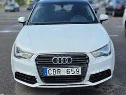 Vit Begagnad 2014 Audi A1 Sportback Sport Halvkombi | 86 990 kr (Marknadspris)