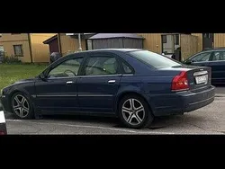 Blå Begagnad 2004 Volvo S80 Business Edition Sedan | 8 000 kr (Superpris)