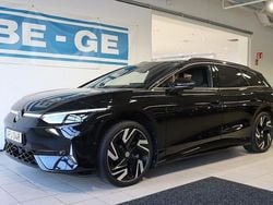 Svart Begagnad 2024 VW ID.7 GTX Kombi | 629 900 kr (Marknadspris)