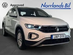 Vit (pure white) Begagnad 2024 VW T-Roc Life SUV | 309 900 kr (Lite dyr)