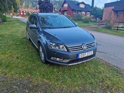 Grå Begagnad 2014 VW Passat Alltrack Kombi | 70 000 kr (Marknadspris)