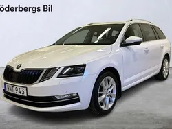 Vit Begagnad 2018 Skoda Octavia Style Kombi | 159 900 kr (Dyr)