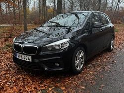 Begagnad 2017 BMW 216 Active Tourer Minibuss | 94 900 kr
