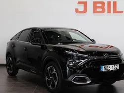Svart Begagnad 2023 Citroën C4 Shine Halvkombi | 259 900 kr (Lite dyr)