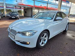 Vit Begagnad 2014 BMW 318 Sedan | 114 500 kr (Marknadspris)