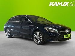 Mörkblå (blå) Begagnad 2019 Mercedes CLA200 Shooting Brake Kombi | 184 900 kr (Marknadspris)