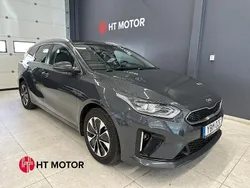Grå Begagnad 2020 Kia Ceed Kombi | 204 900 kr (Marknadspris)