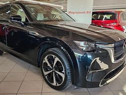 Svart Ny 2025 Mazda CX-60 Takumi-Line SUV | 597 200 kr (Marknadspris)