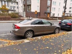 Grå Begagnad 2008 Volvo S80 Momentum Sedan | 42 000 kr (Bra pris)
