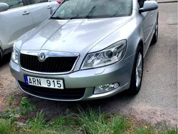 Silver Begagnad 2011 Skoda Octavia Elegance Kombi | 89 900 kr (Bra pris)