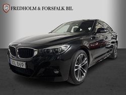 Svart Begagnad 2018 BMW 330 Gran Turismo M Sport Halvkombi | 249 900 kr (Marknadspris)