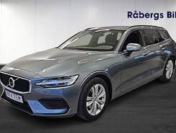 Grå Begagnad 2019 Volvo V60 Momentum Kombi | 239 800 kr (Bra pris)