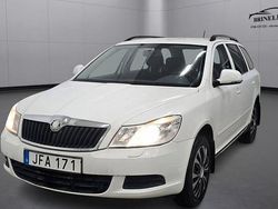 Vit Begagnad 2009 Skoda Octavia Kombi | 43 000 kr (Bra pris)