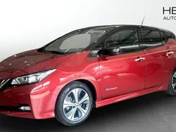 Röd (red) Begagnad 2020 Nissan Leaf Tekna Halvkombi | 139 900 kr