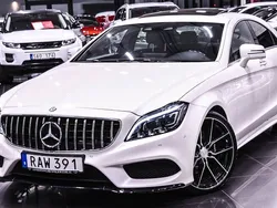 Vit Begagnad 2015 Mercedes CLS350 AMG Sportkupé | 299 900 kr (Marknadspris)