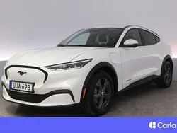 Vit Begagnad 2021 Ford Mustang Mach-E Standard Range SUV | 329 900 kr