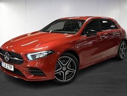 Röd (red) Begagnad 2021 Mercedes A250 AMG line Halvkombi | 259 900 kr (Marknadspris)