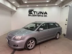 Grå Begagnad 2008 Toyota Avensis Kombi | 44 900 kr (Marknadspris)
