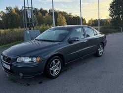Grå Begagnad 2009 Volvo S60 Sedan | 51 000 kr (Marknadspris)