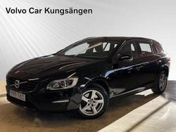 Svart Begagnad 2018 Volvo V60 Standard Kombi | 189 800 kr (Bra pris)